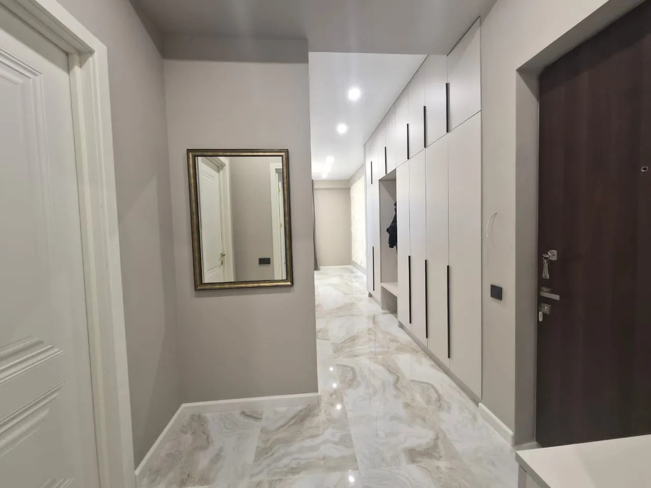 2 bedroom apartment for sale خیابان آرشاکونیاک, مرکز شهر ایروان, 158604