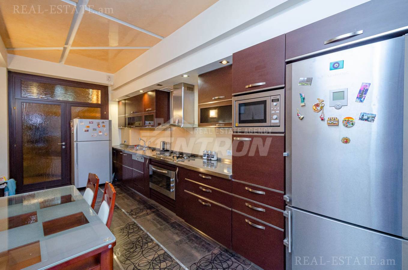 3 սենյականոց բնակարան  Եկմալյան փող, Կենտրոն Երևան, 139925