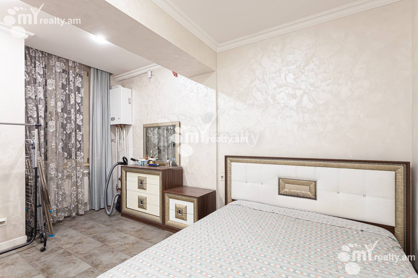 Снять 3 комнатную квартиру Маштоца пр, Центр Ереван, 147239