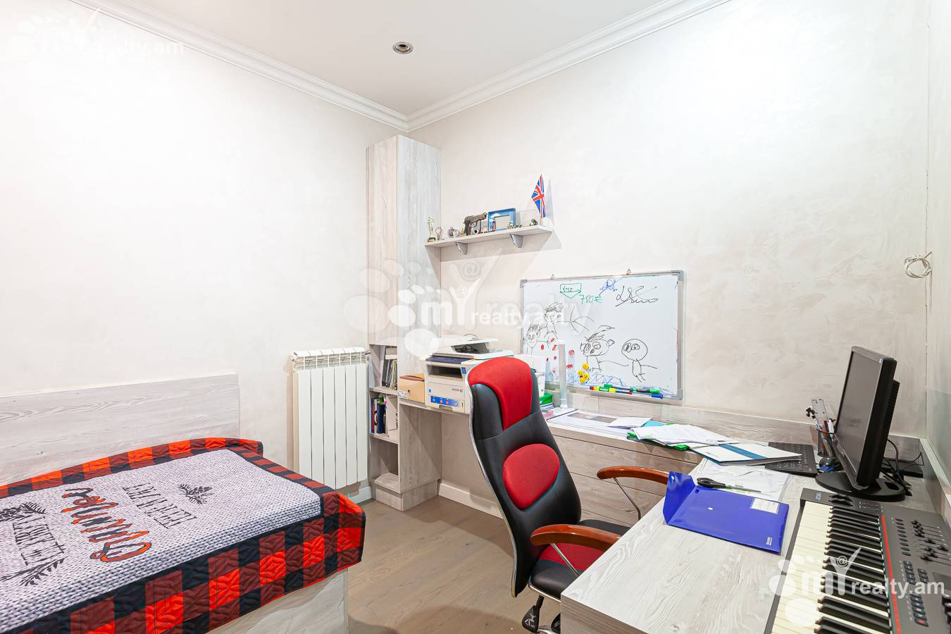 Снять 3 комнатную квартиру Маштоца пр, Центр Ереван, 147239