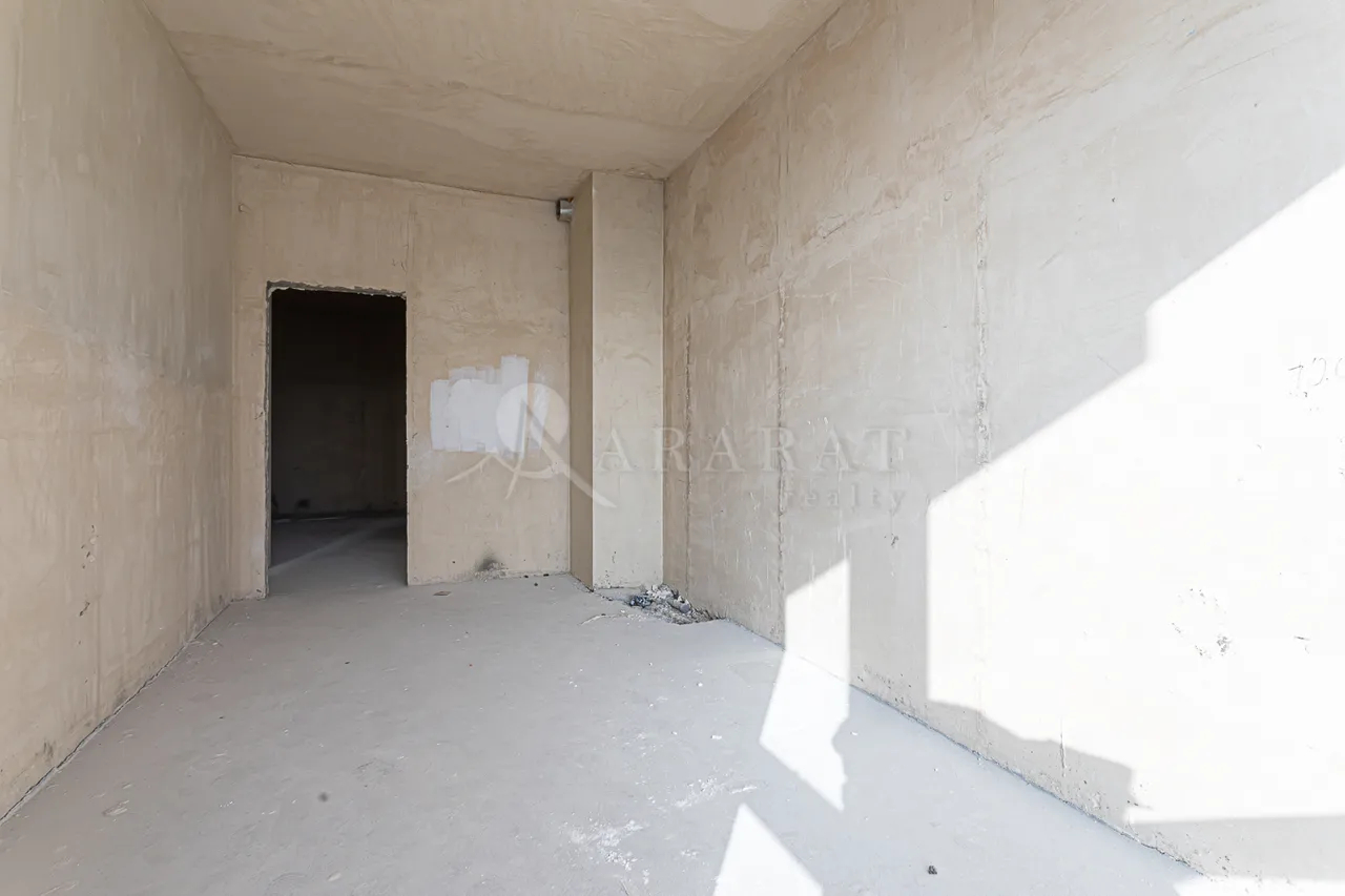 4 bedroom apartment for sale Rostom St, Center Yerevan, 158137