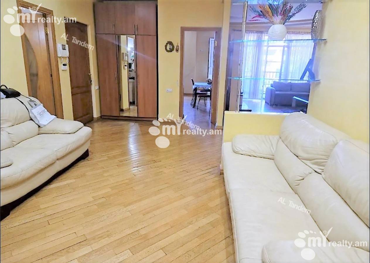 4 bedroom apartment for sale خیابان پوشکین, مرکز شهر ایروان, 140351