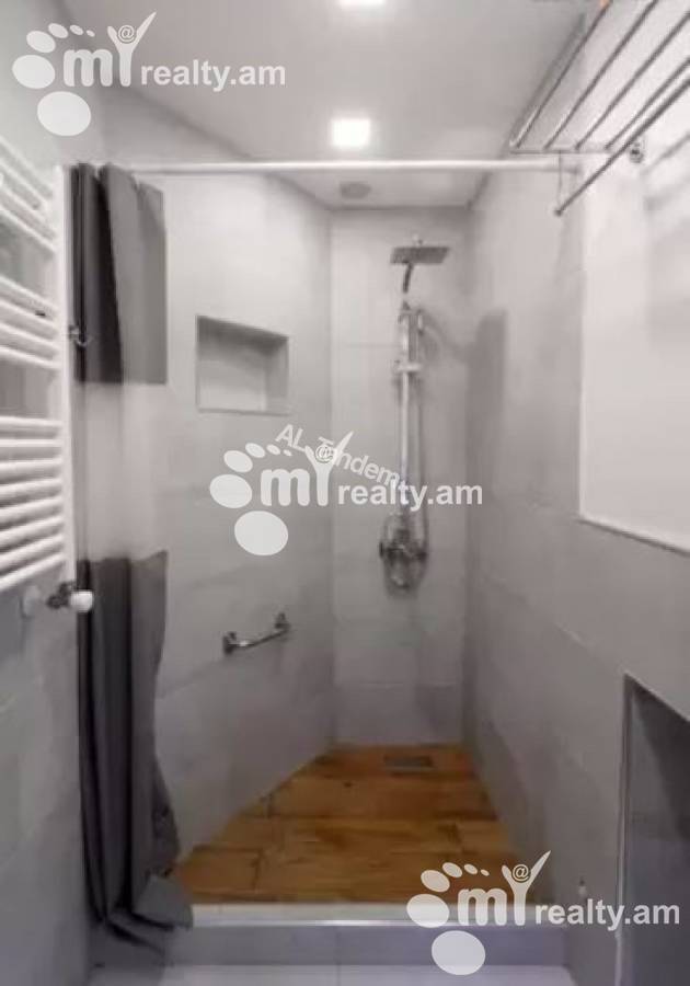 4 bedroom apartment for sale Ler. Kamsar St, Center Yerevan, 158290
