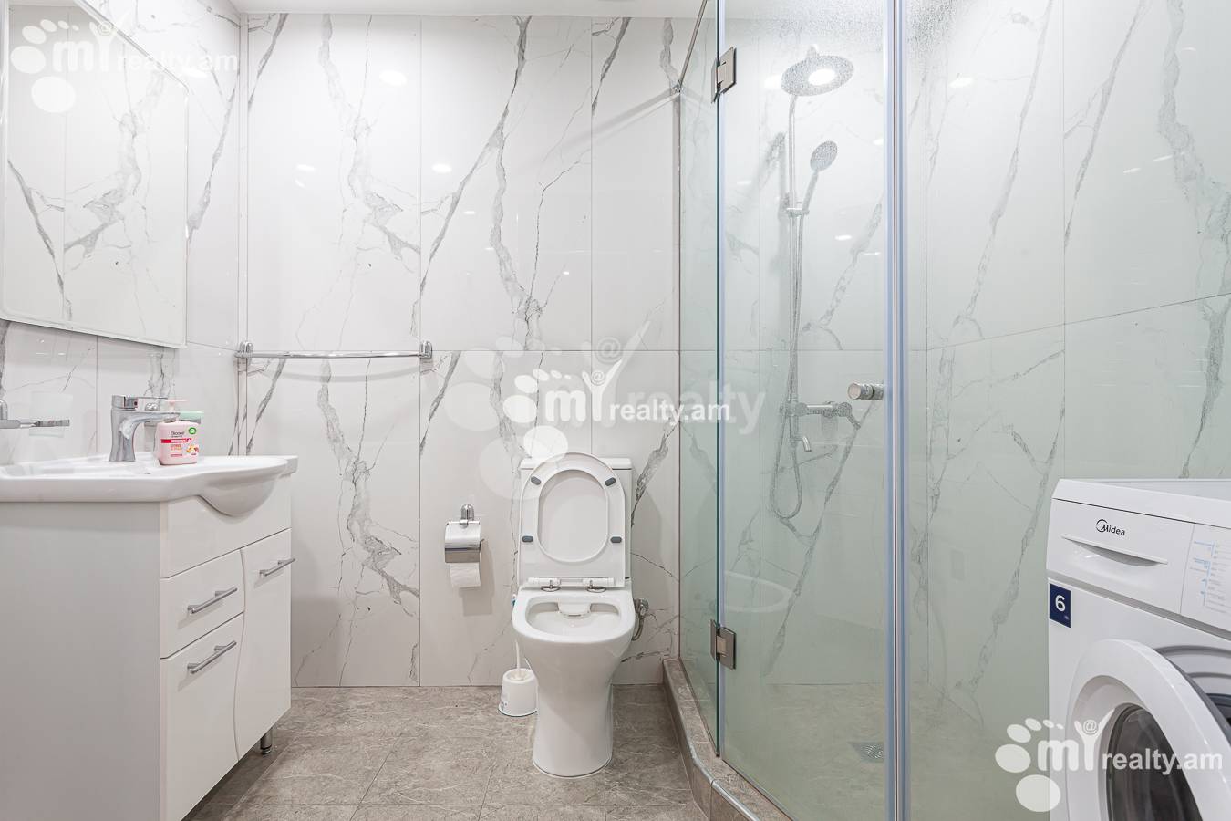 Купить 2 комнатную квартиру Анрапетутян ул, Центр Ереван, 152419