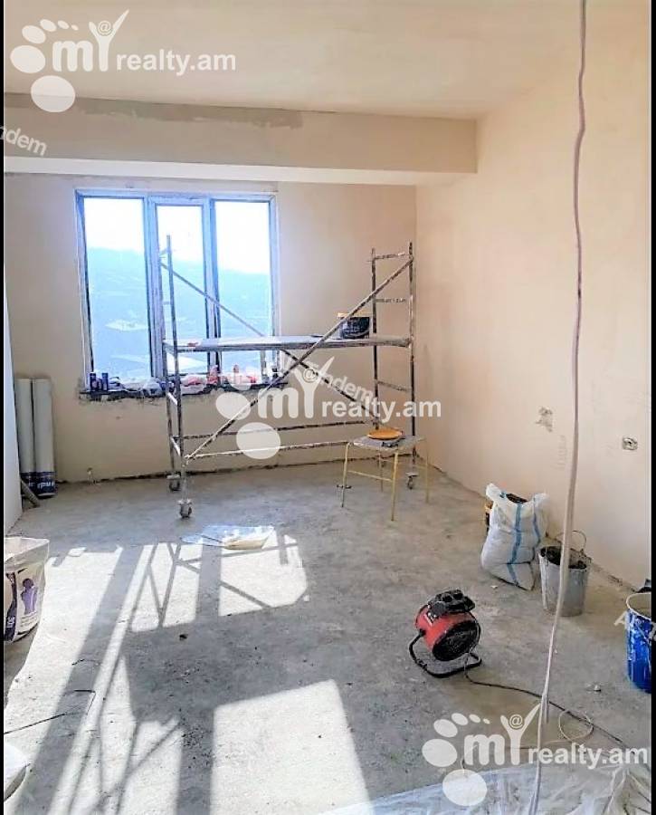 3 bedroom apartment for sale Charents St, Center Yerevan, 136351