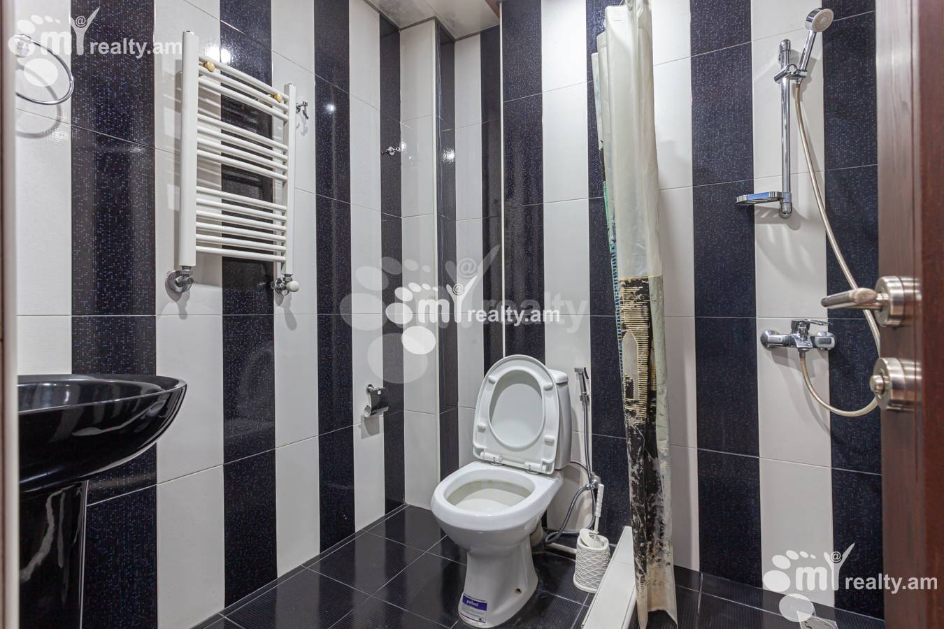 2 սենյականոց բնակարան վարձով Արամի փող, Կենտրոն Երևան, 151196