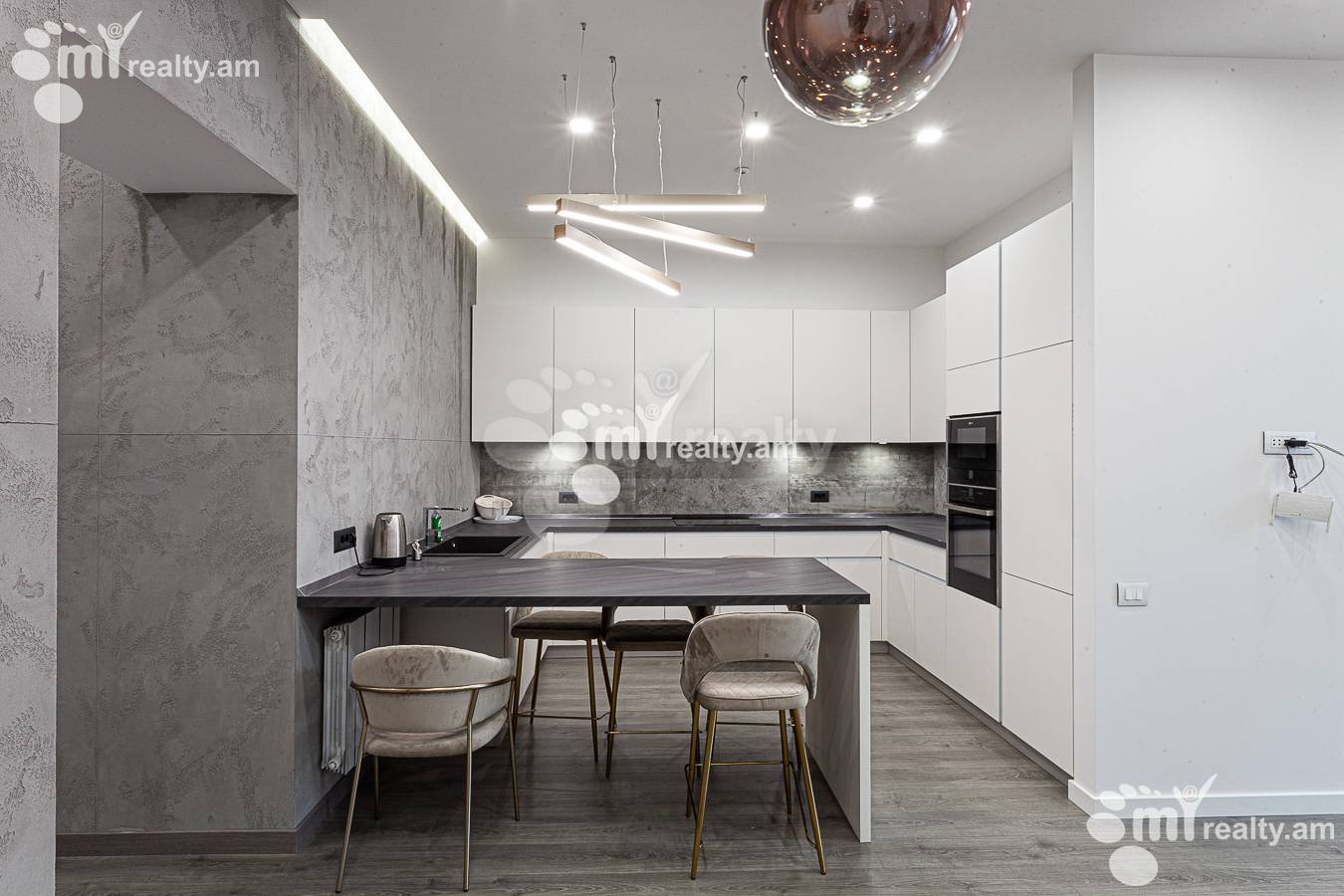 2 bedroom apartment for sale Isahakyan St, Center Yerevan, 150483