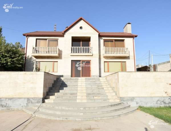 arandznatun-vardzakalutyun-Yerevan-Norq-Marash