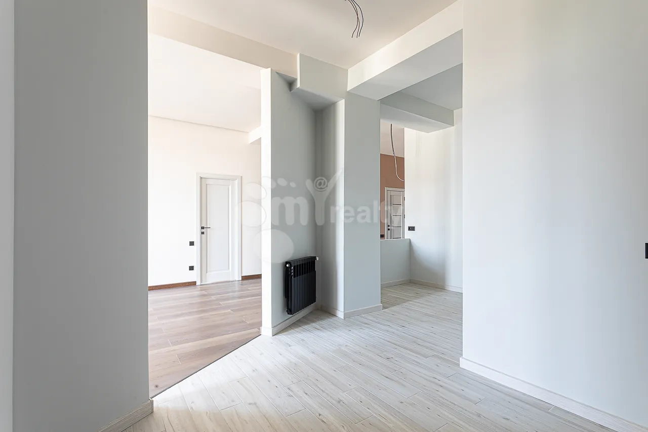 3 bedroom apartment for sale خیابان آدونس, عربگیر ایروان, 159950