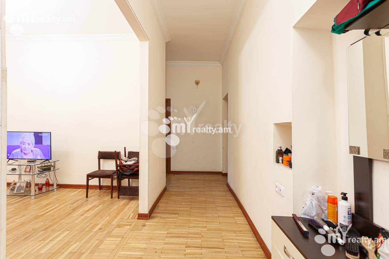 2 սենյականոց բնակարան  Վարդանանց փող, Կենտրոն Երևան, 156906