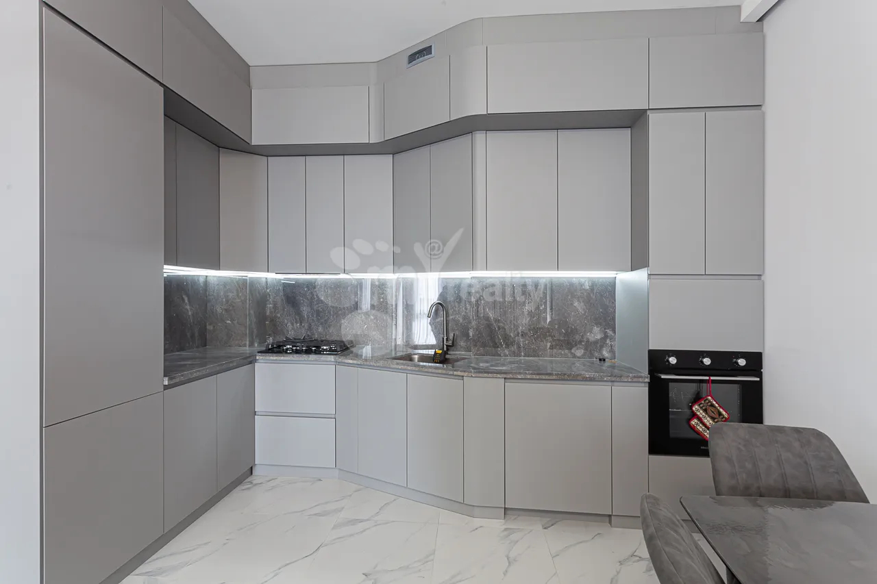 Купить 3 комнатную квартиру Аршакуняц пр, Шенгавит Ереван, 160136