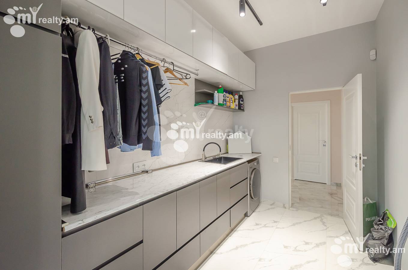 Առանձնատուն վարձով Նազարբեկյան թաղ, Աջափնյակ Երևան, 153579