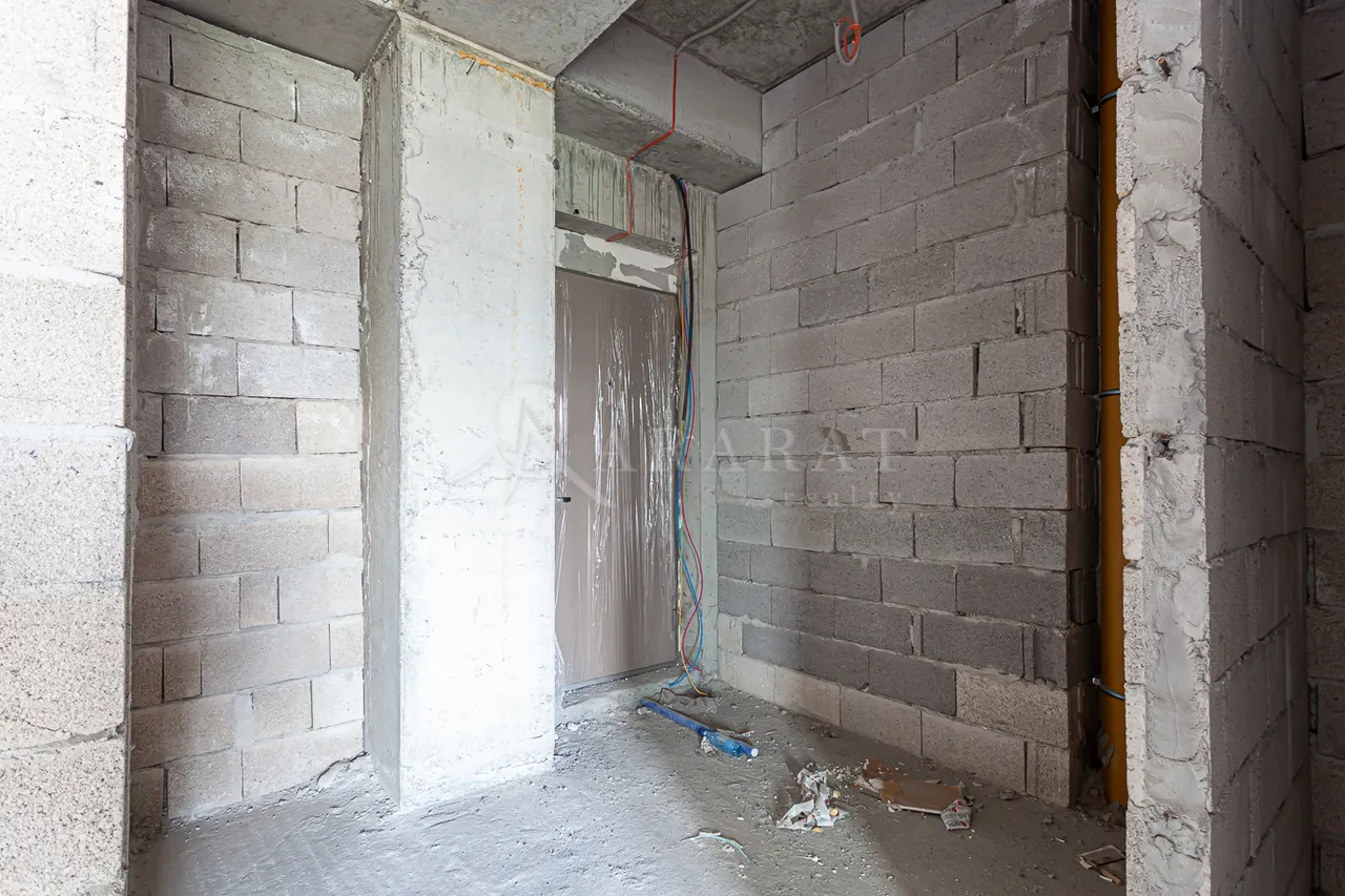 3 bedroom apartment for sale Antarayin St, Center Yerevan, 157909