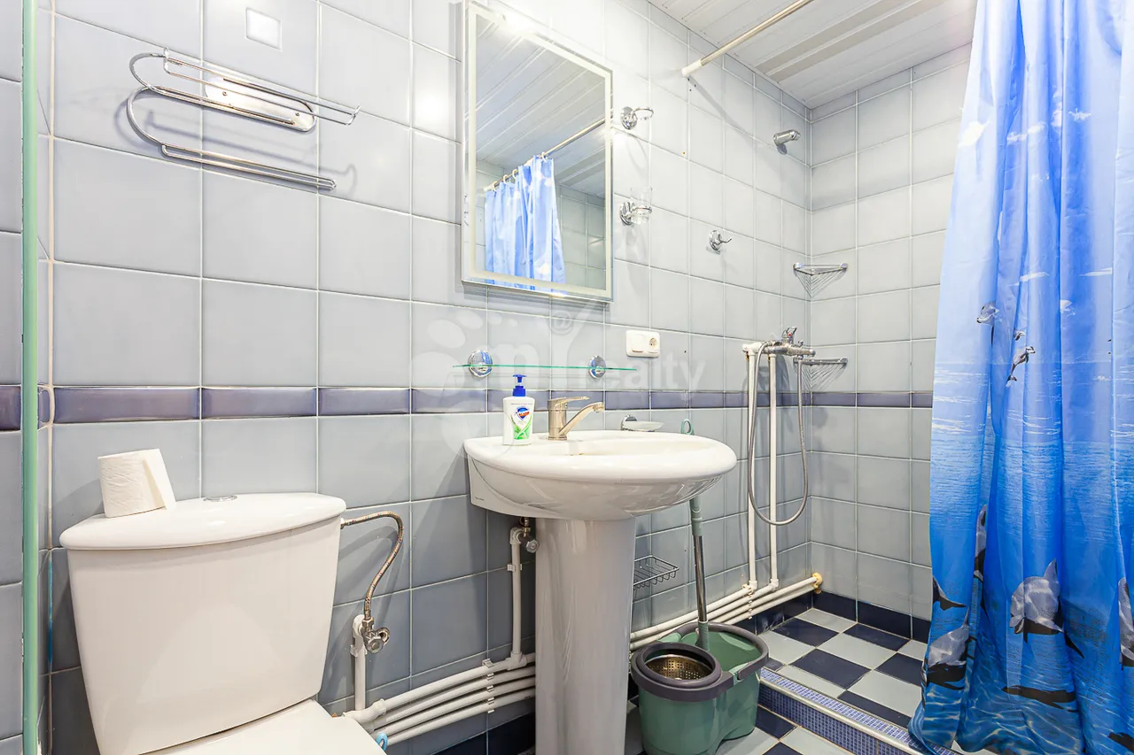 3 bedroom apartment for rent خیابان تومانیان, مرکز شهر ایروان, 161523