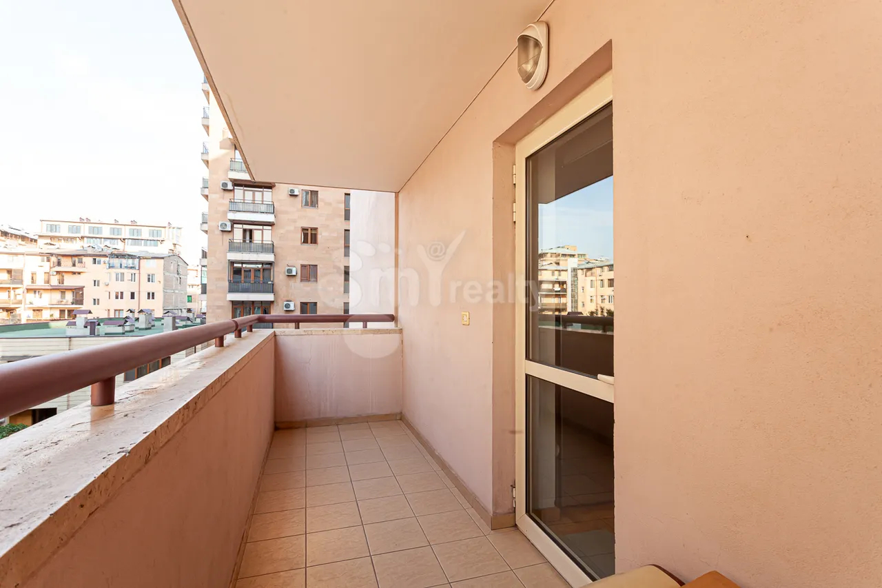 2 bedroom apartment for rent Koghbatsi St, Center Yerevan, 158130