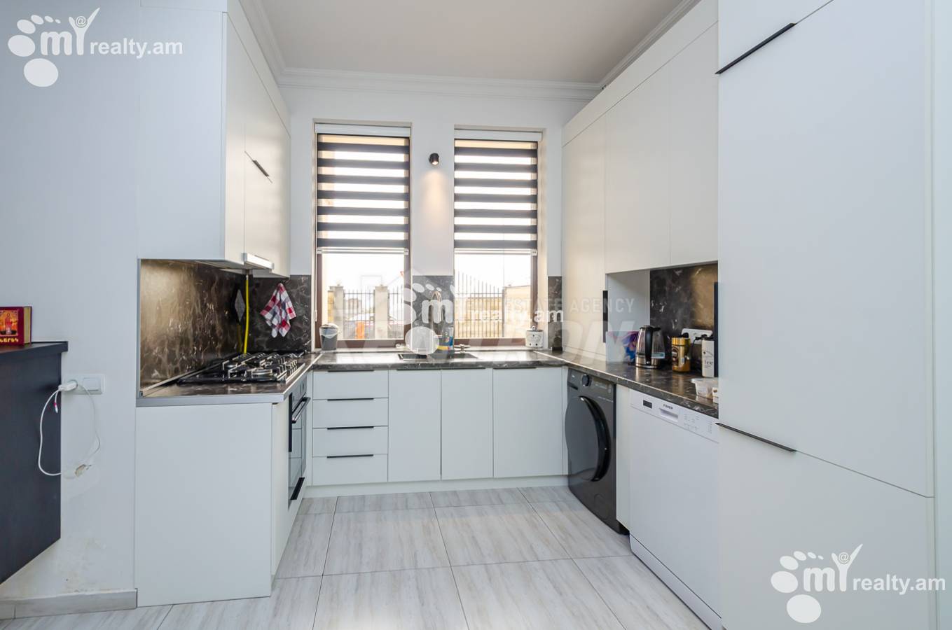 House for sale G 1 dis., Adshapnjak Yerevan, 153453