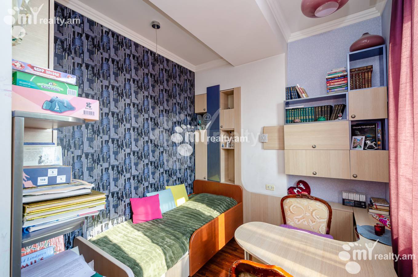 3 bedroom apartment for sale D. Demirchyan St, Center Yerevan, 144950