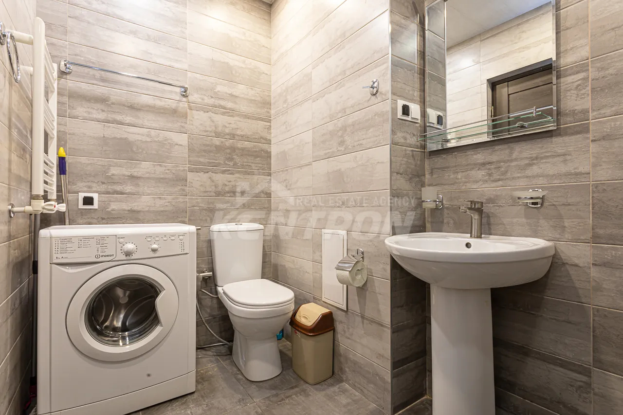 2 bedroom apartment for sale خیابان ماشتوتس, مرکز شهر ایروان, 158155