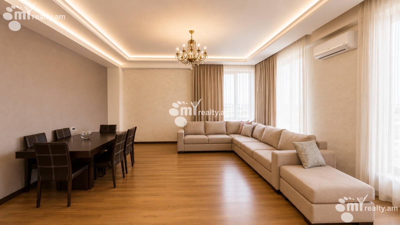 4 bedroom apartment for rent (خیابان باقرامیان (کِنترون, مرکز شهر ایروان, 161003