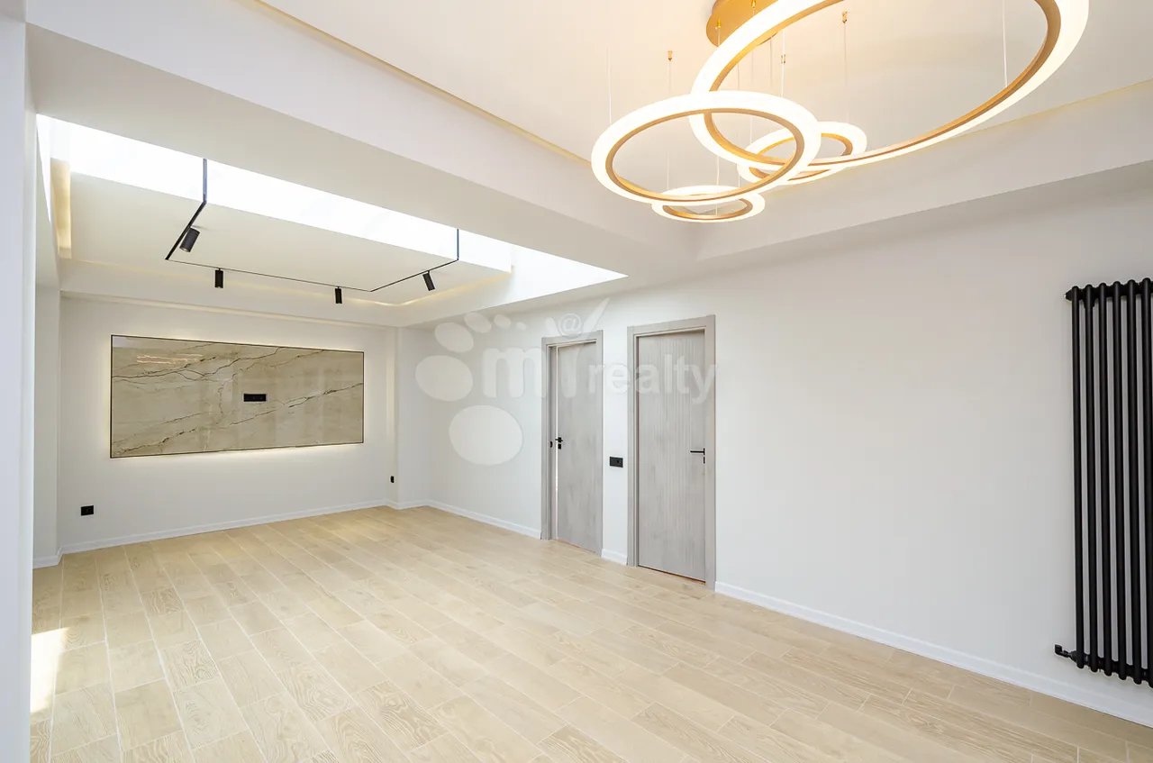 3 bedroom apartment for sale Sayat-Nova Ave, Center Yerevan, 157916