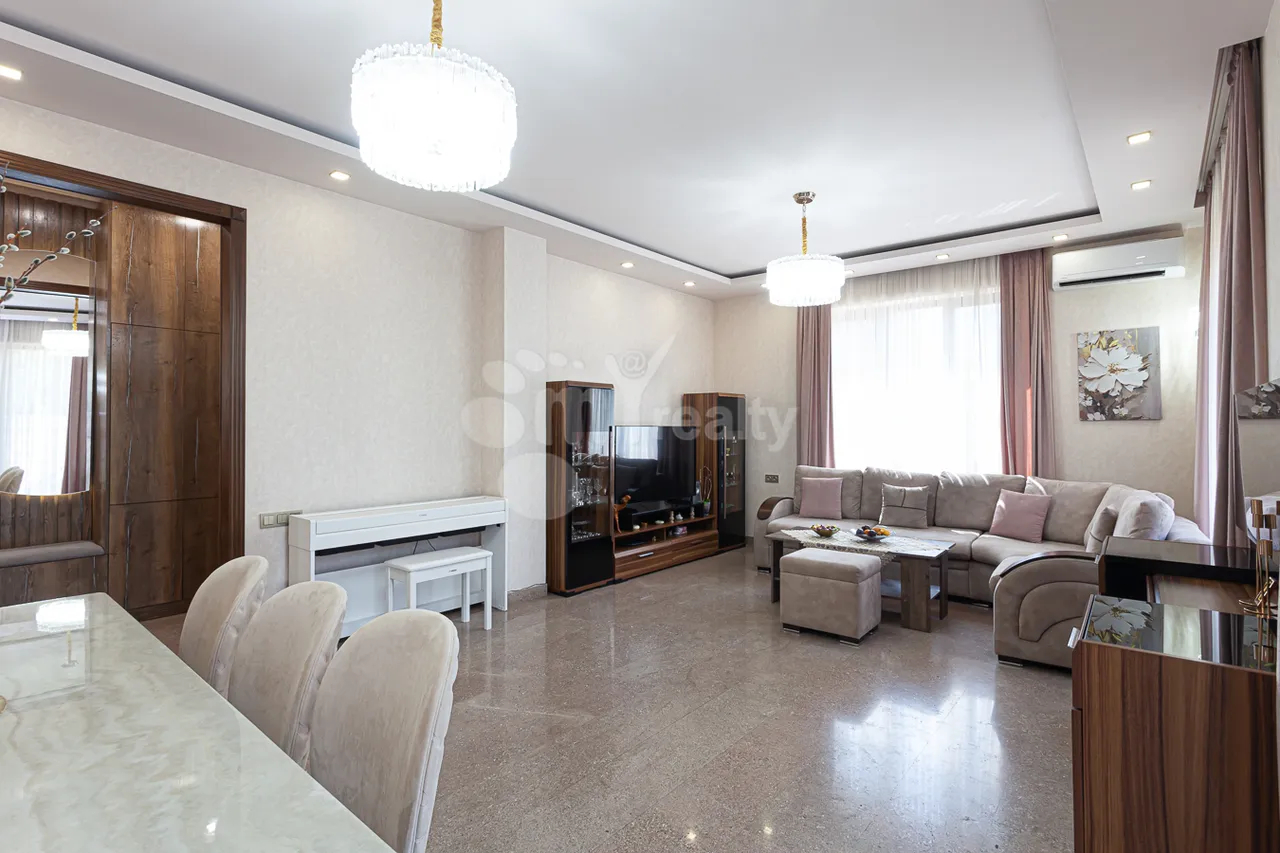 House for sale Paruyr Sevak dis., Awan Yerevan, 161206