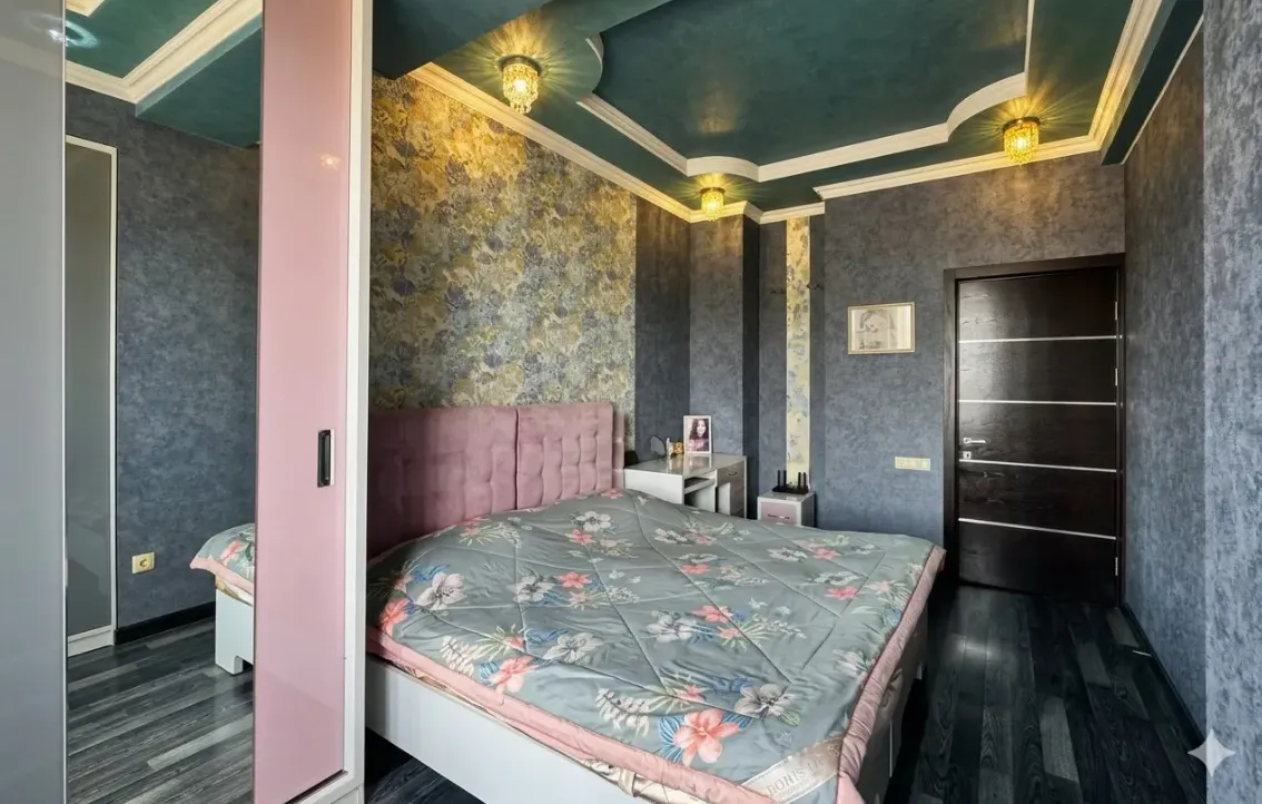 3 bedroom apartment for sale Hr.Kochar St, Arabkir Yerevan, 160053