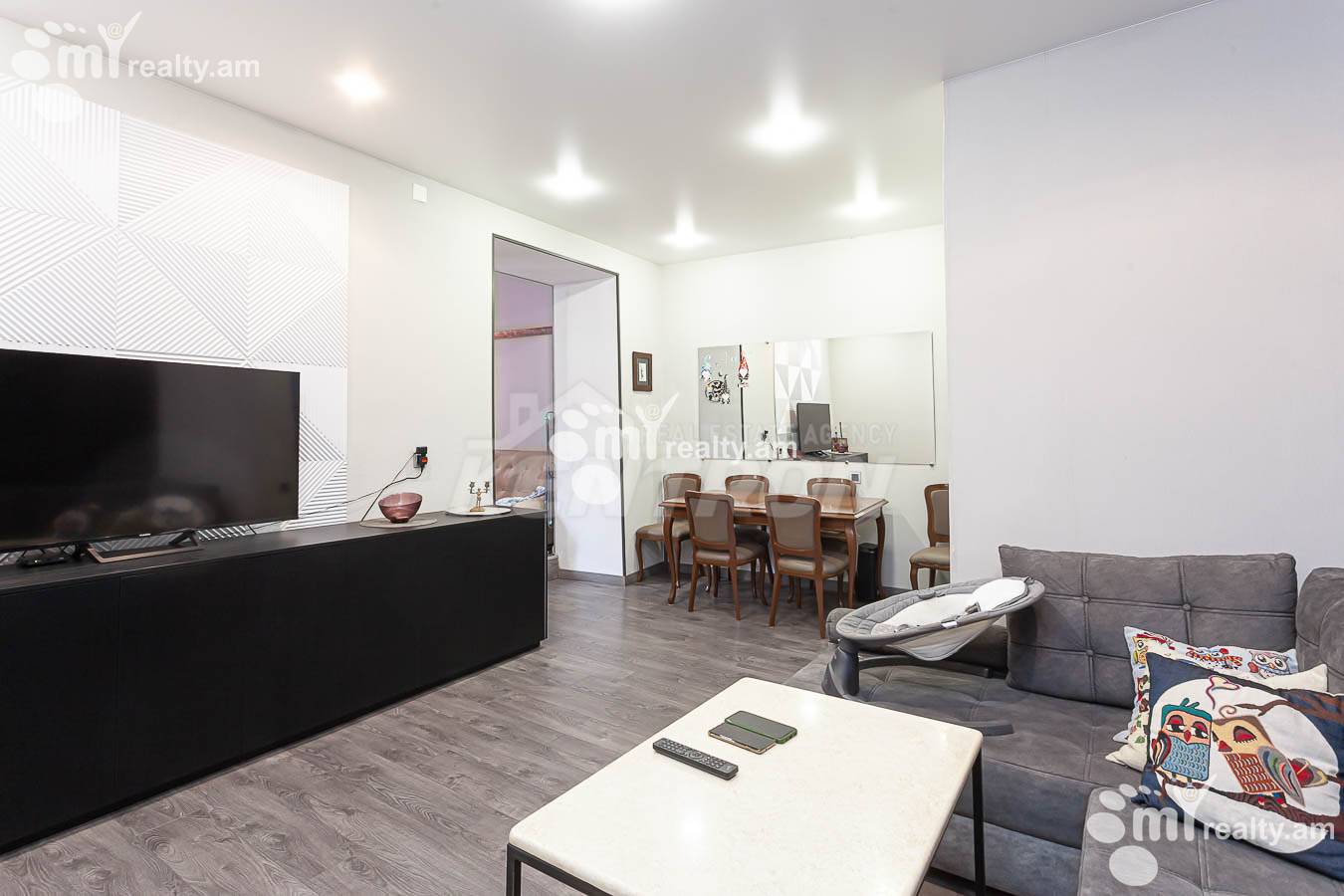 Купить 2 комнатную квартиру Пушкин ул, Центр Ереван, 152635