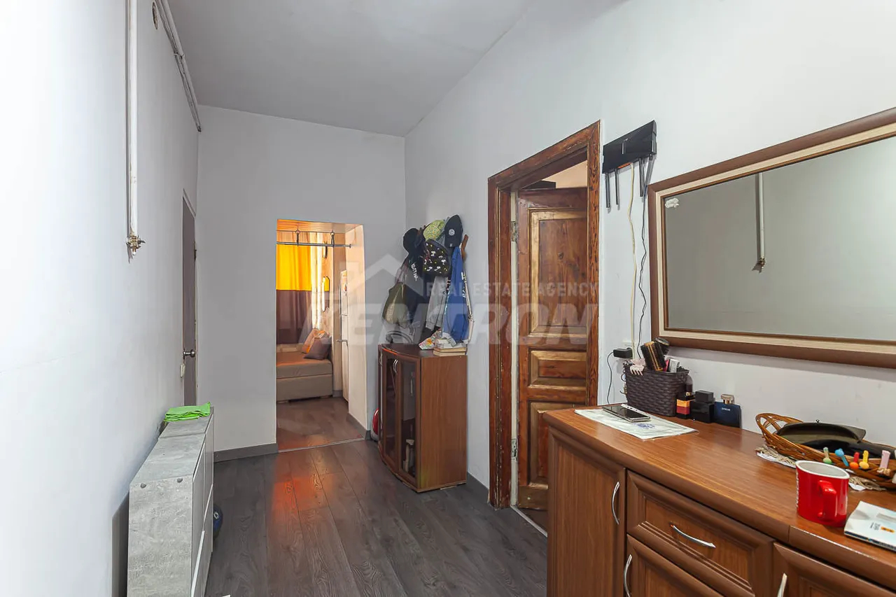3 bedroom apartment for sale Pushkin St, Center Yerevan, 158164