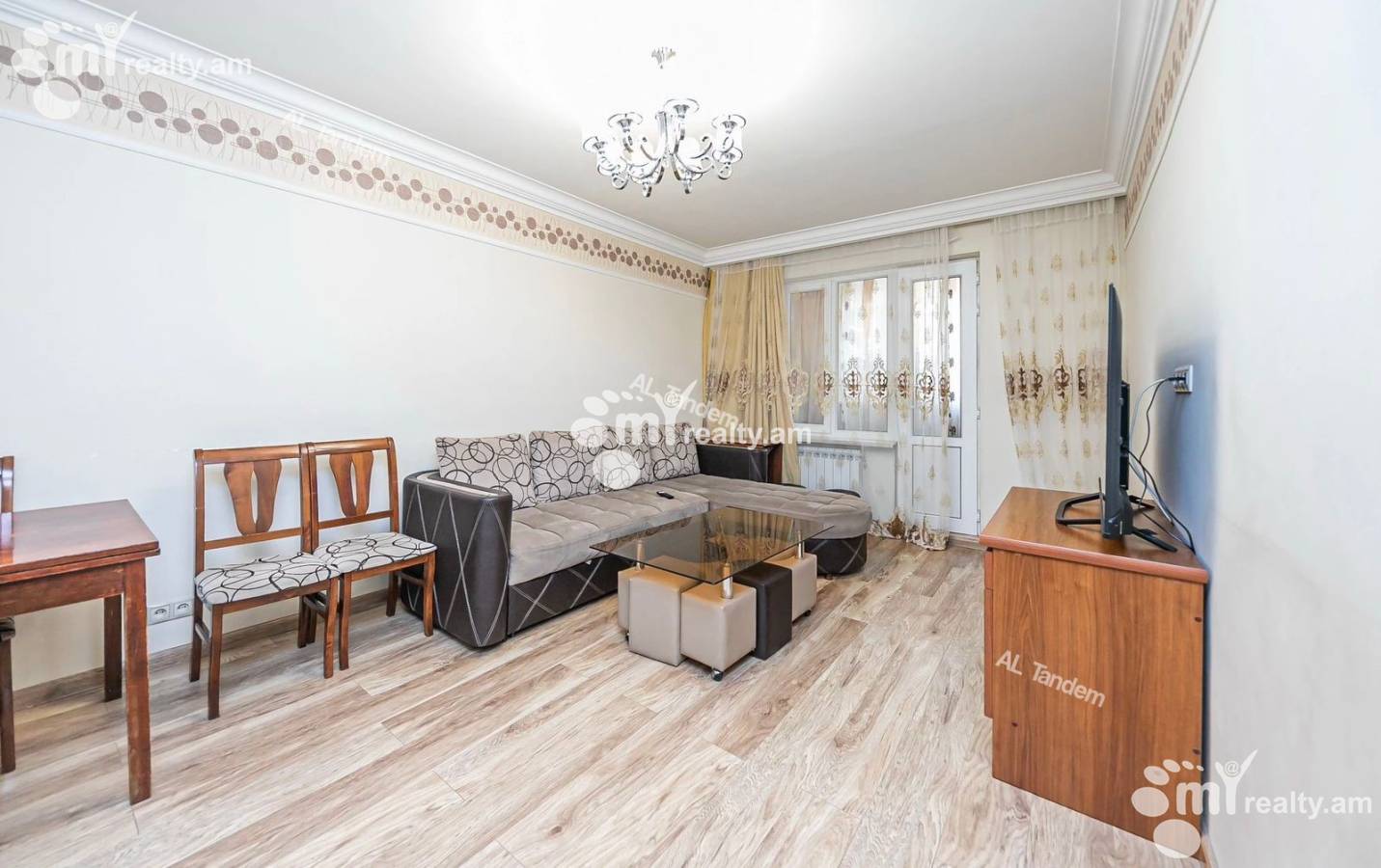 4 սենյականոց բնակարան  Մամիկոնյանց փող, Արաբկիր Երևան, 156896