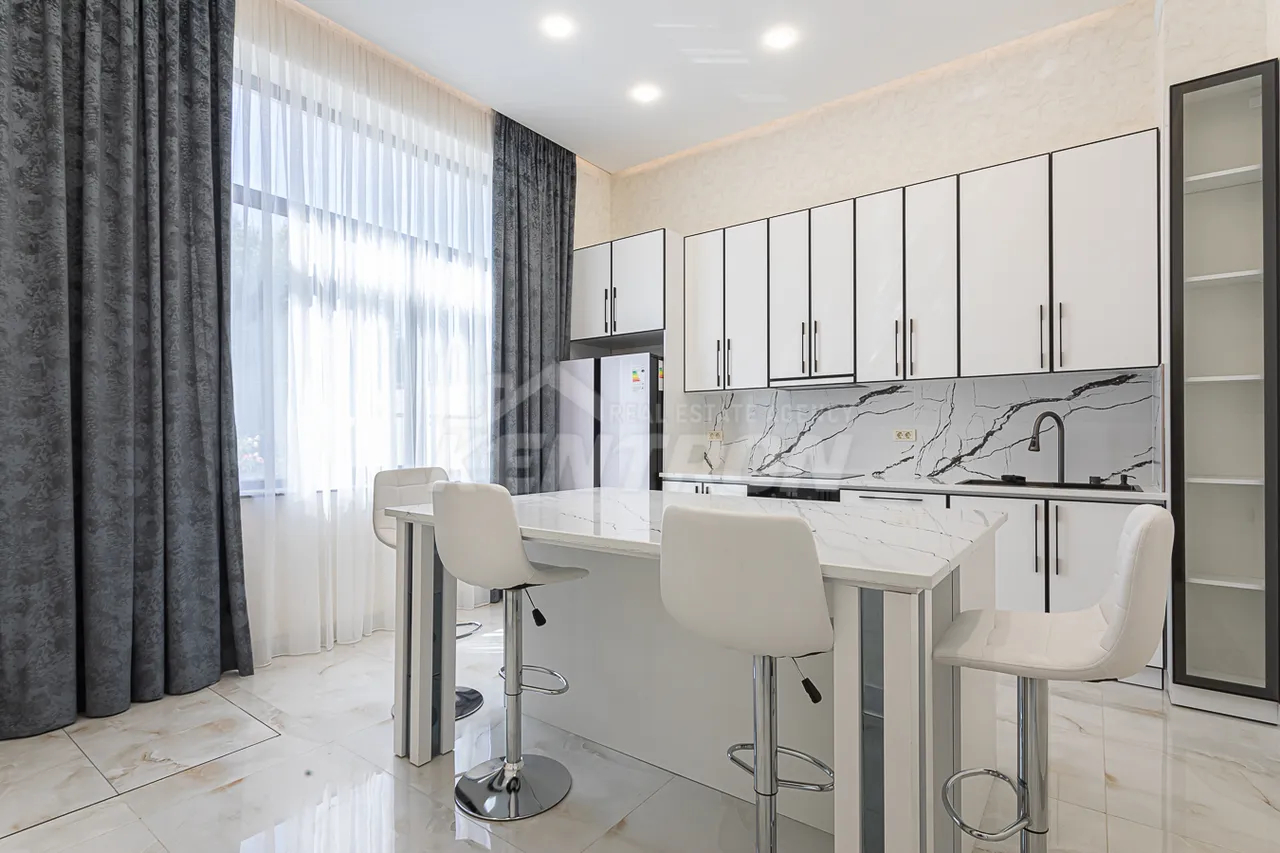 Снять дом М. Бабаджанян ул, Аван Ереван, 158346