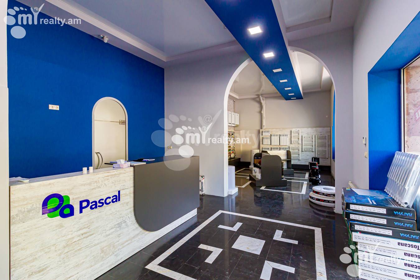 Снять коммерческoе помещение Чаренц ул, Центр Ереван, 151495