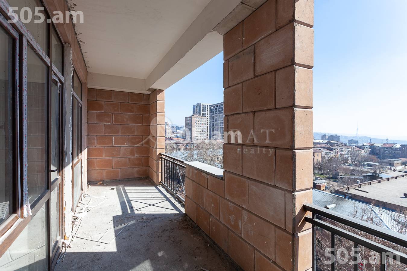 2 սենյականոց բնակարան  Մամիկոնյանց փող, Արաբկիր Երևան, 155981