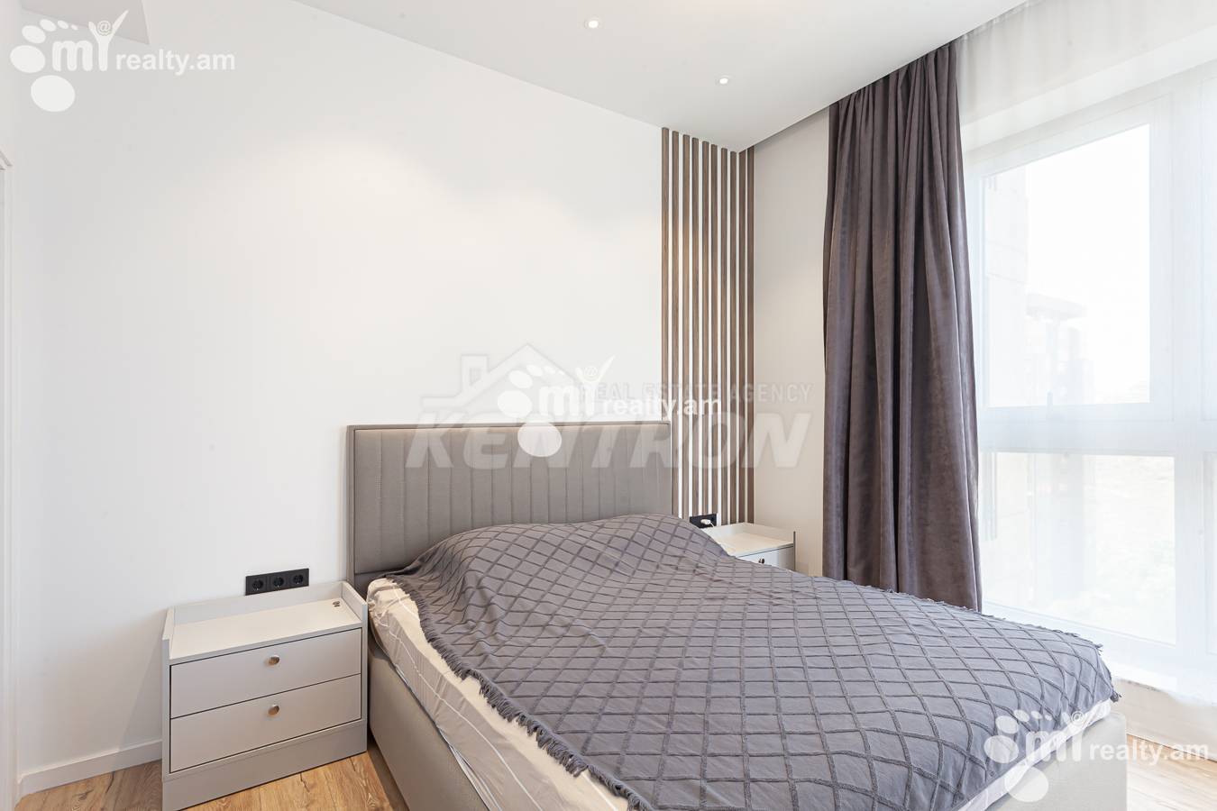 3 bedroom apartment for sale Paronyan St, Center Yerevan, 155916