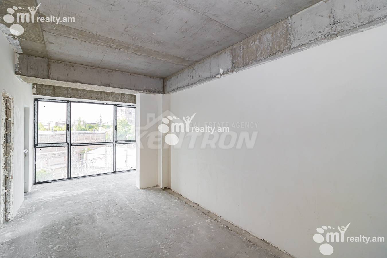 Купить 4 комнатную квартиру Гогол ул., Канакер-Зейтун Ереван, 149792