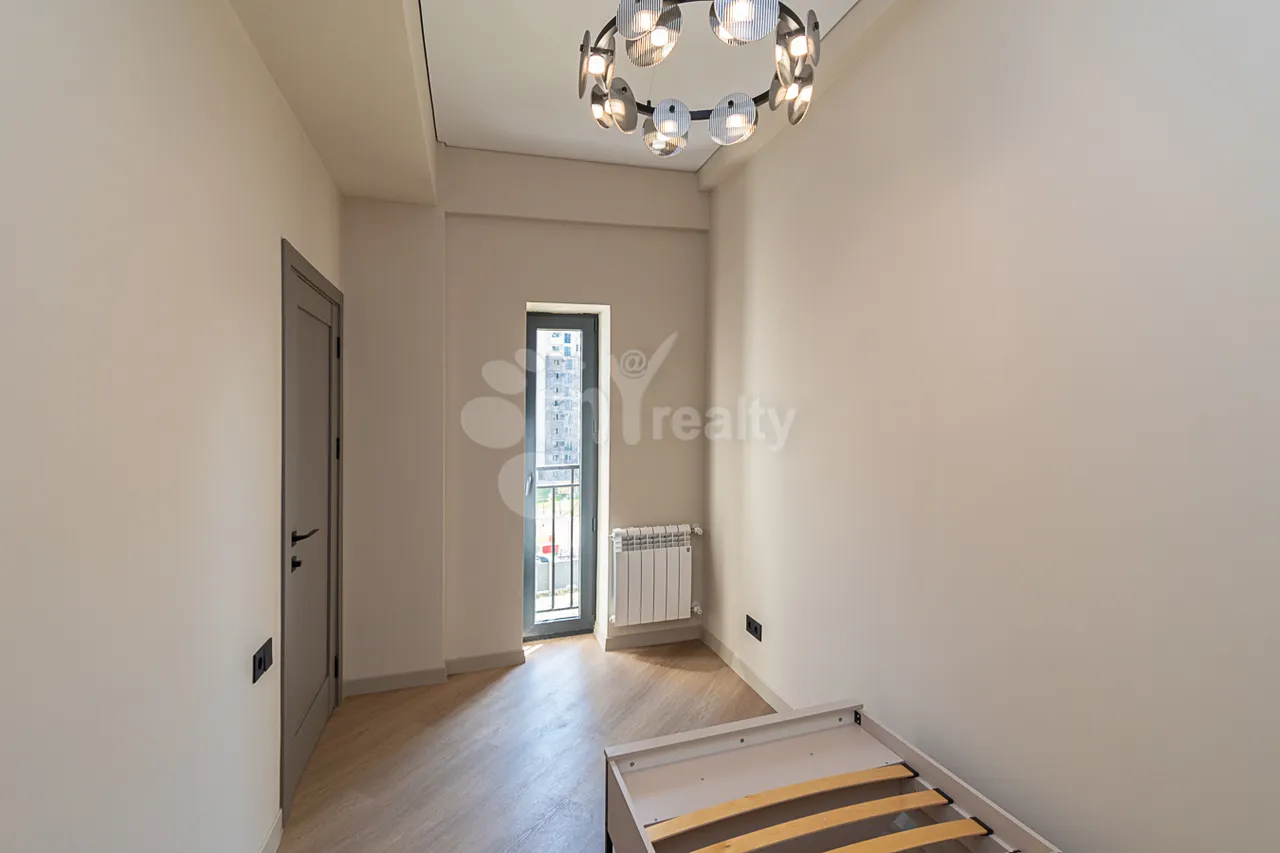 3 bedroom apartment for sale خیابان لِنینگراندیان, آچاپنیاک ایروان, 160200