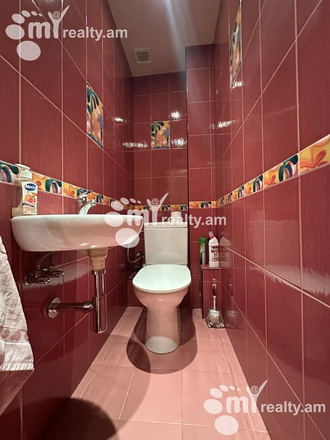 4 bedroom apartment for sale Leningradyan St, Adshapnjak Yerevan, 156726