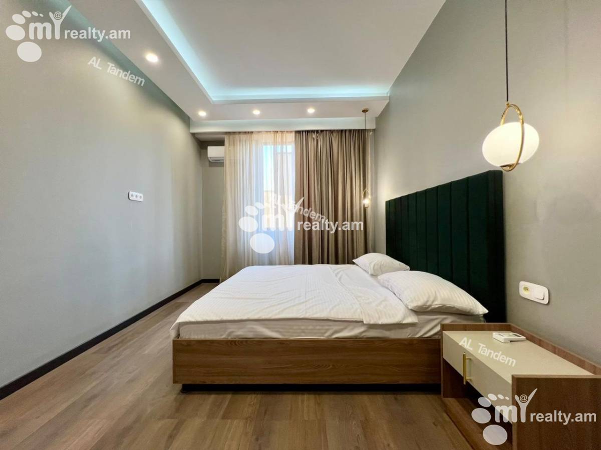 3 bedroom apartment for rent Amiryan St, Center Yerevan, 158245