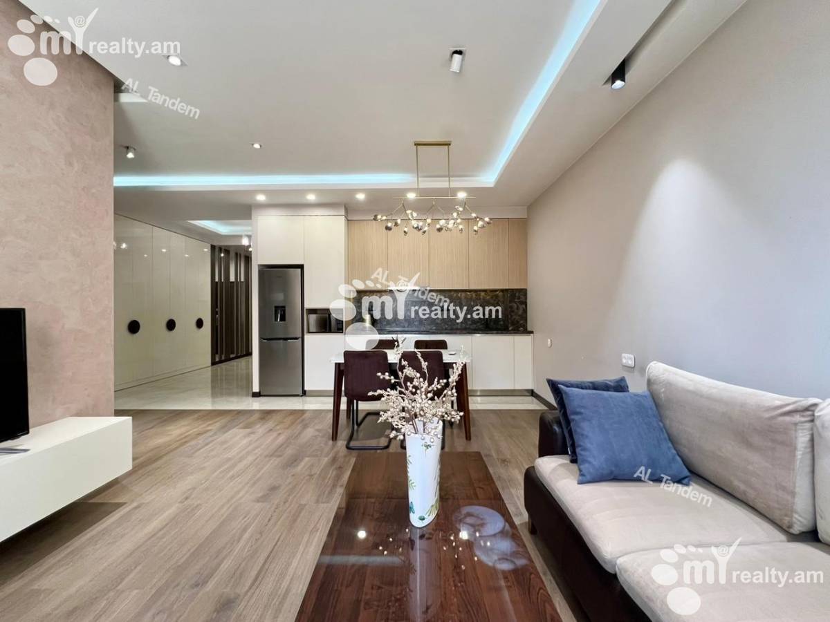 3 bedroom apartment for rent Amiryan St, Center Yerevan, 158245