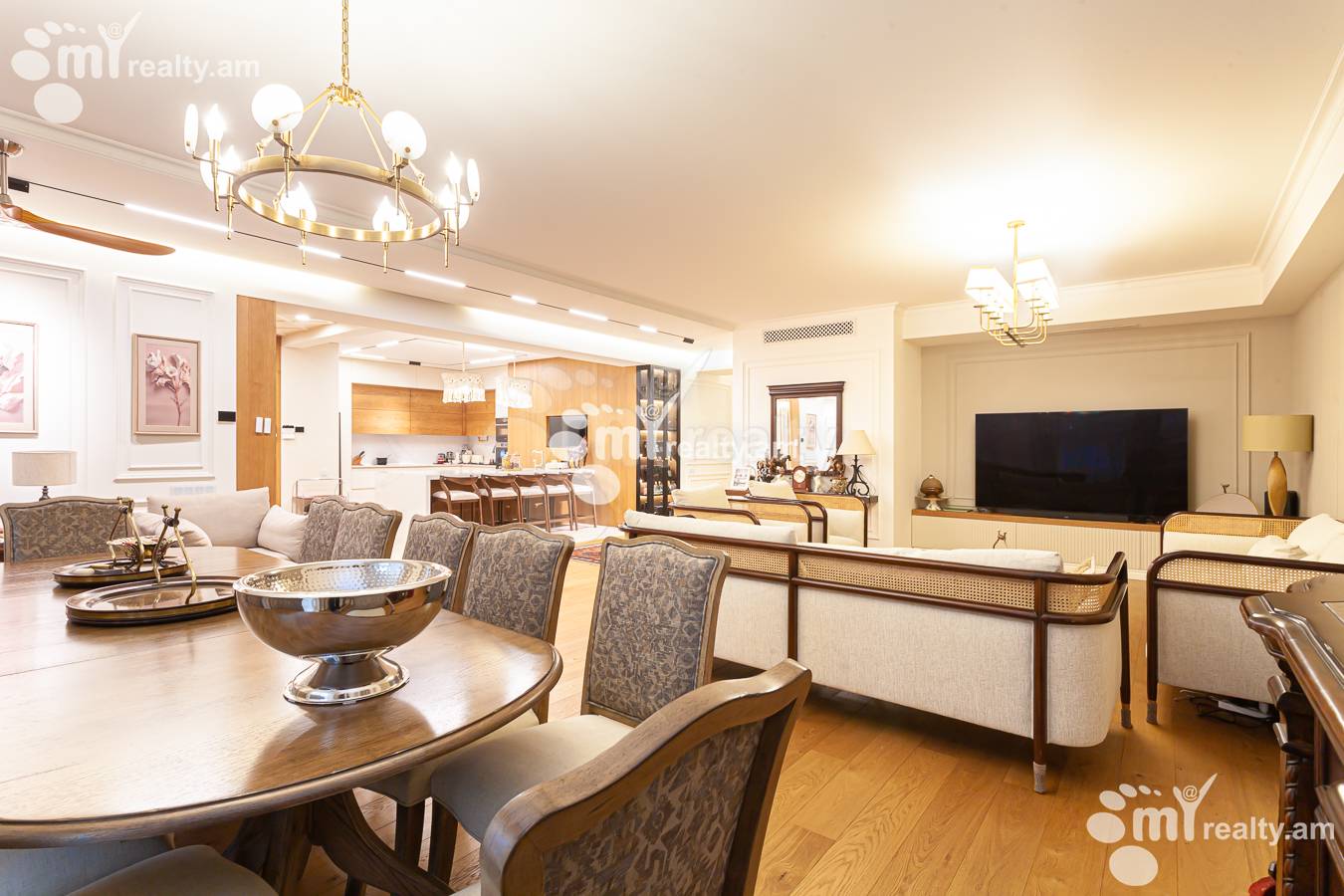 5 bedroom apartment for sale Buzand St, Center Yerevan, 154378