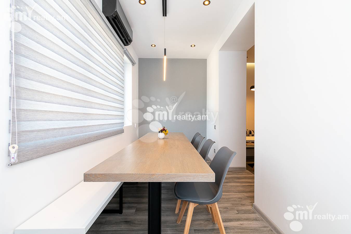 3 bedroom apartment for sale Tigran Mets Ave, Center Yerevan, 144516