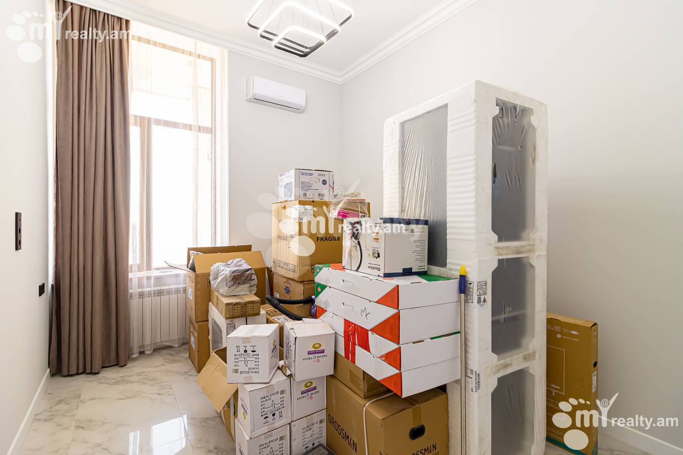 3 bedroom apartment for sale Argishti St, Center Yerevan, 154191