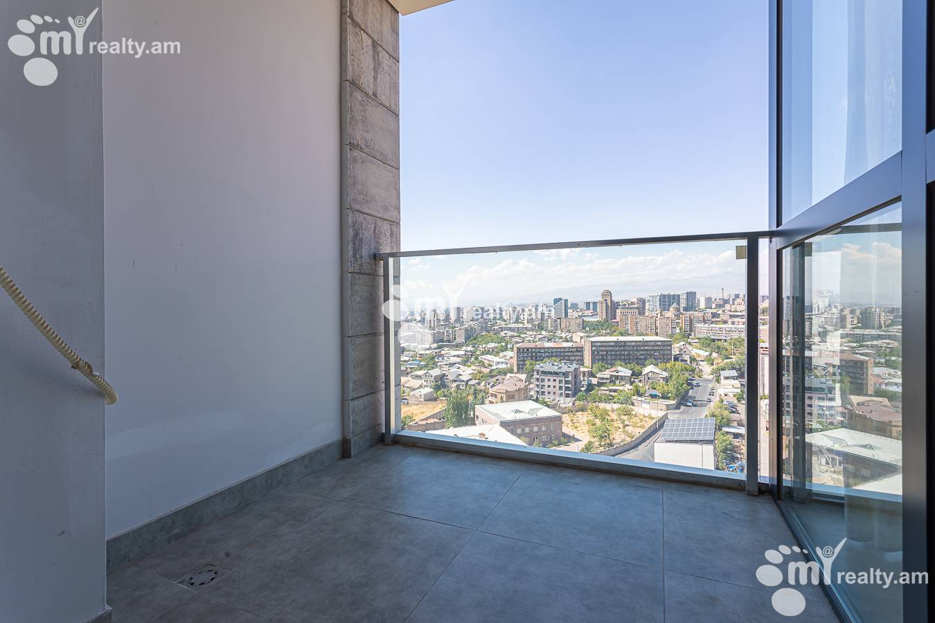 2 սենյականոց բնակարան վարձով Կ. Ուլնեցու փող., Քանաքեռ-Զեյթուն Երևան, 156811