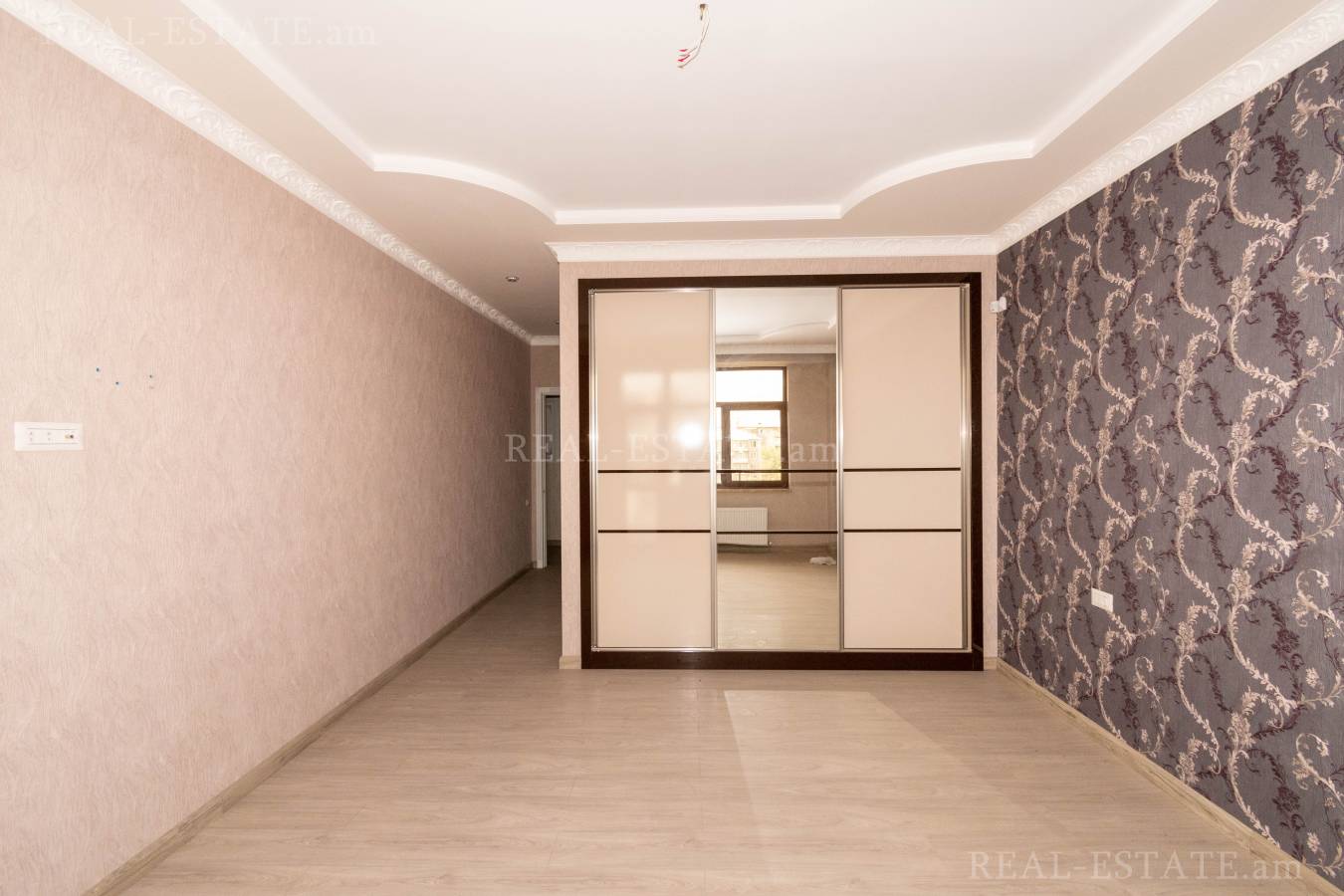 5 bedroom apartment for sale Lvovyan St, Nor-Nork Yerevan, 124058