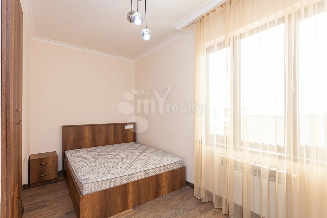 2 bedroom apartment for rent Leo St, Center Yerevan, 160682