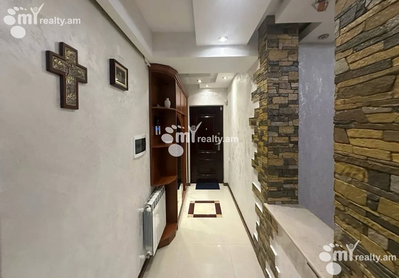 3 bedroom apartment for rent Pirumyans St, Davtachène Yerevan, 160542