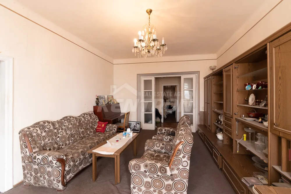 3-bedroom/apartment-for-sale/Baghramyan+Ave+%28Kentron%29/Center/Yerevan