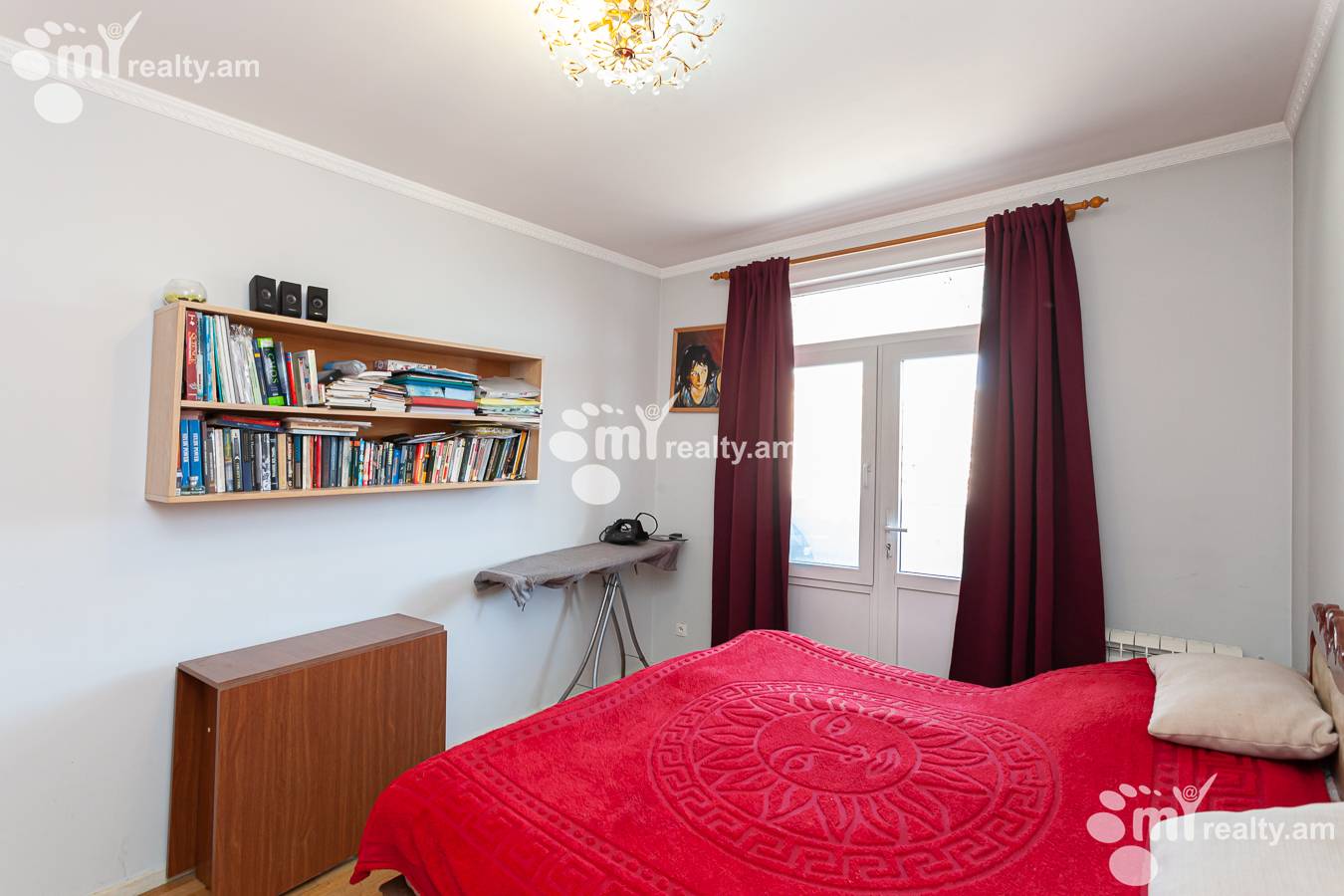 3 սենյականոց բնակարան  Նալբանդյան փող, Կենտրոն Երևան, 152406