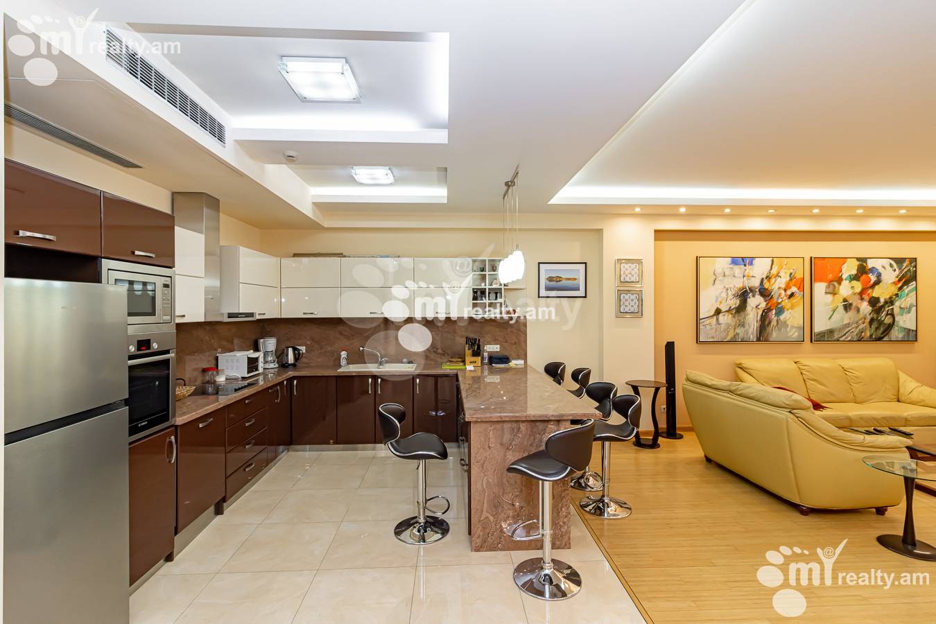 3 bedroom apartment for sale Northern (Hyusisayin)  Ave, Center Yerevan, 146540