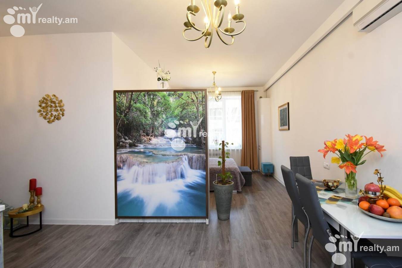 3 bedroom apartment for rent Nalbandyan St, Center Yerevan, 151383