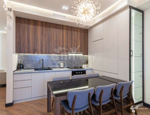 3-senyakanoc-bnakaran-vacharq-Yerevan-Nor-Norq